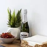 公寓 Ponderosa With Pool And Sea View *
