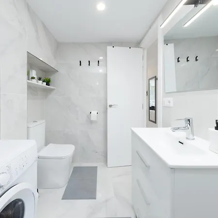 Ponderosa 120 With Pool And Sea View 아파트 *