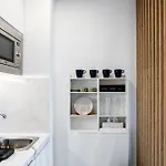 Апартаменты Ponderosa With Pool And Sea View *