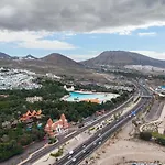 Апартаменты Ponderosa With Pool And Sea View *