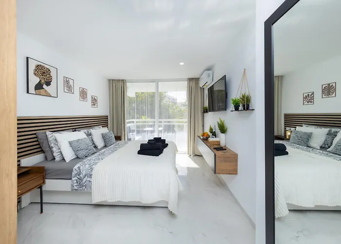 Appartement Ponderosa With Pool And Sea View